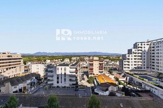 Piso en venta en Empuriabrava en Castelló d´Empúries
