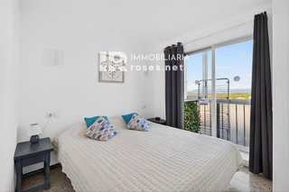 Piso en venta en Empuriabrava en Castelló d´Empúries