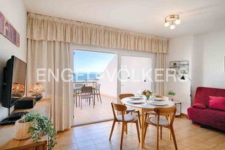 Piso en venta en Salatar en Roses