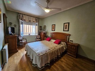 Chalet en venta en Novelda