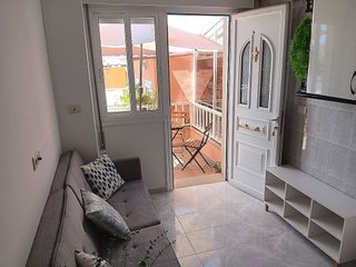 Casa adosada en venta en Lavadores en Vigo