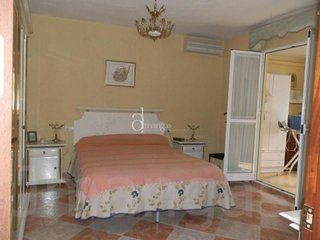 Casa en venta en El Carmen - La Barrera en Lucena