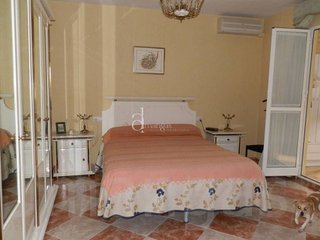 Casa en venta en El Carmen - La Barrera en Lucena