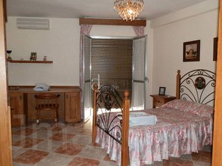Casa en venta en El Carmen - La Barrera en Lucena