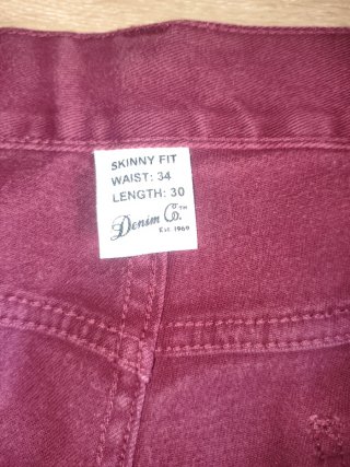 Pantalones morados