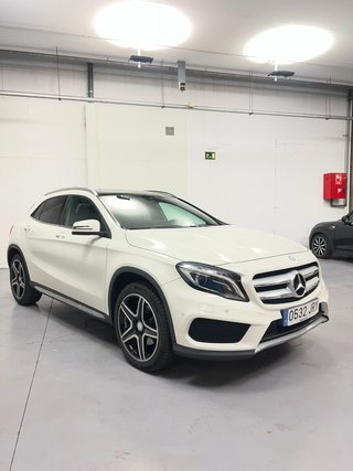 Mercedes-Benz GLA 220 CDI
