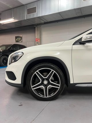 Mercedes-Benz GLA 220 CDI