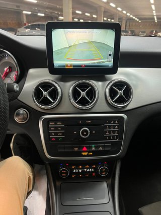 Mercedes-Benz GLA 220 CDI