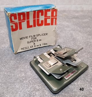 Taglierina per pellicole Super 8 e 16mm