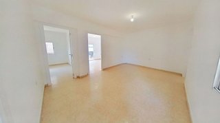 Piso en venta en Benicalap en Valencia