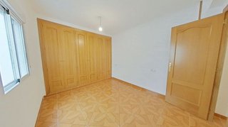 Piso en venta en Carolinas Bajas en Alicante