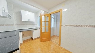 Piso en venta en Carolinas Bajas en Alicante