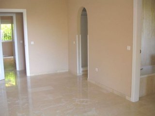 Piso en venta en Elviria en Marbella