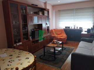 Piso en venta en Ventiun en Ourense
