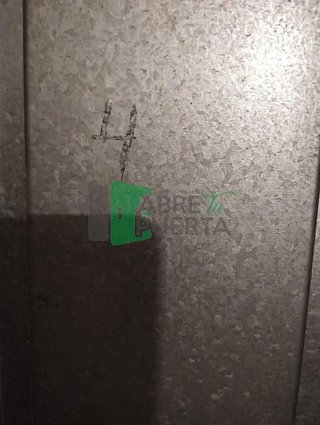 Piso en venta en Ventiun en Ourense