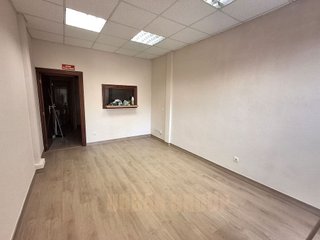 Local comercial en venta en Parque Lisboa - La Paz en Alcorcón