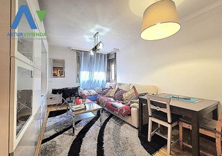 Piso en venta en Milán - Pumarín - Teatinos en Oviedo