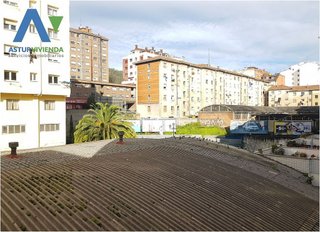 Piso en venta en Milán - Pumarín - Teatinos en Oviedo