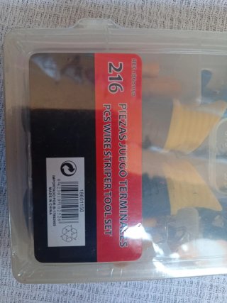 Kit Pinza Terminales Eléctricos y Pelacables