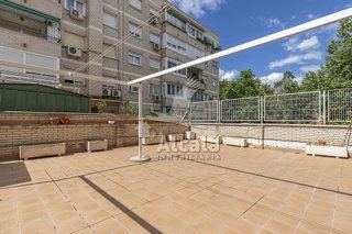 Piso en venta en Reyes Católicos en Alcalá de Henares