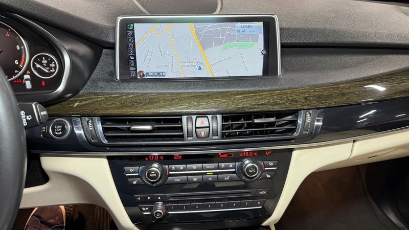 BMW X5 2015, foto 14