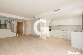 Dúplex en venta en Ca n'Oriol en Rubí