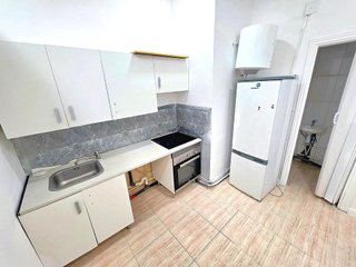 Piso en venta en La Torrassa en Hospitalet de Llobregat, L´