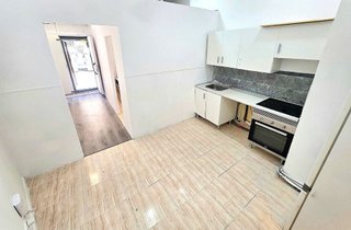 Piso en venta en La Torrassa en Hospitalet de Llobregat, L´