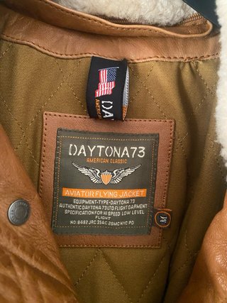 Cazadora Daytona73 Cuero Marrón Parches