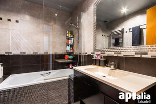 Piso en venta en Eixample - Sant Oleguer en Sabadell
