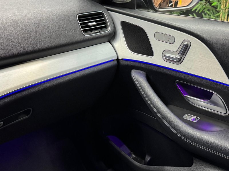 Mercedes-Benz GLE 2020, foto 28