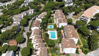 Casa adosada en venta en Els Pins - Politur en Castell-Platja d´Aro