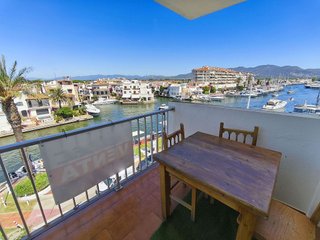 Piso en venta en Empuriabrava en Castelló d´Empúries