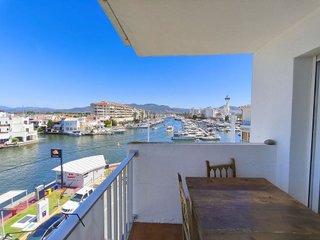 Piso en venta en Empuriabrava en Castelló d´Empúries