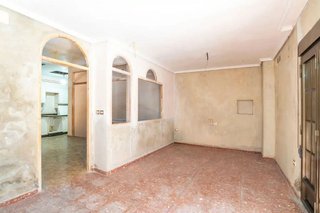 Casa adosada en venta en Zona Llombai en Burriana