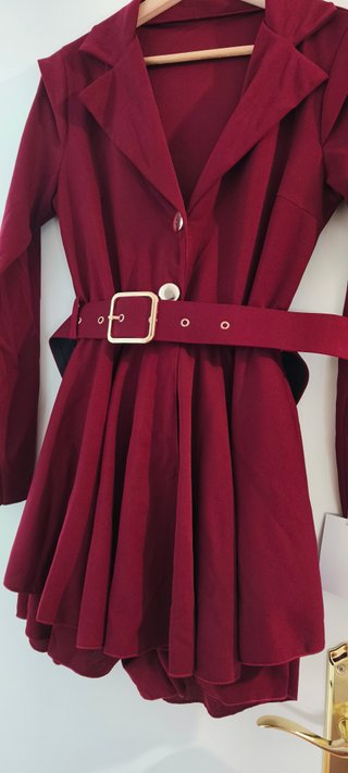 Mono elegante corto S/M granate