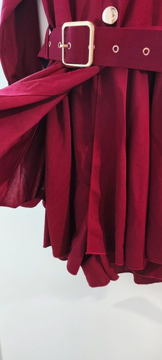 Mono elegante corto S/M granate