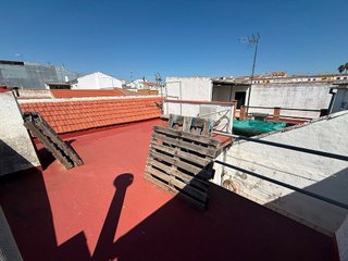 Casa adosada en venta en Carolina (La)