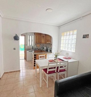 Chalet en venta en Urbanizaciones en Guardamar del Segura