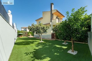 Chalet en venta en Otura