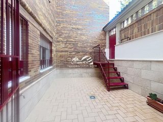 Chalet en venta en Hoya del Molino en Lucena