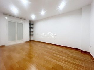 Chalet en venta en Hoya del Molino en Lucena