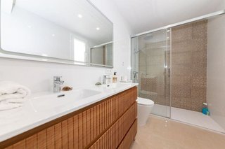 Casa adosada en venta en Nueva Andalucía centro en Marbella