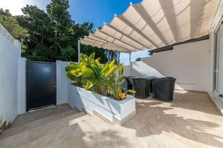 Casa adosada en venta en Nueva Andalucía centro en Marbella