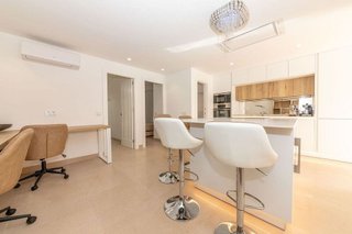 Casa adosada en venta en Nueva Andalucía centro en Marbella