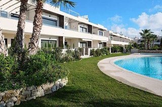 Casa adosada en venta en  El Acequión - Los Naúfragos en Torrevieja