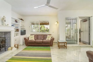 Casa adosada en venta en Bel Air - Cancelada - Saladillo en Estepona