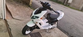 Peugeot Speedfight 2 Scooter