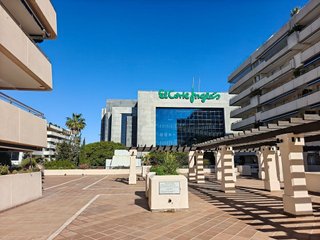 Piso en venta en Puerto Banús en Marbella