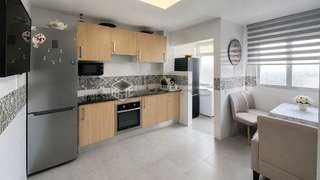 Piso en venta en Parque Victoria Eugenia en Málaga